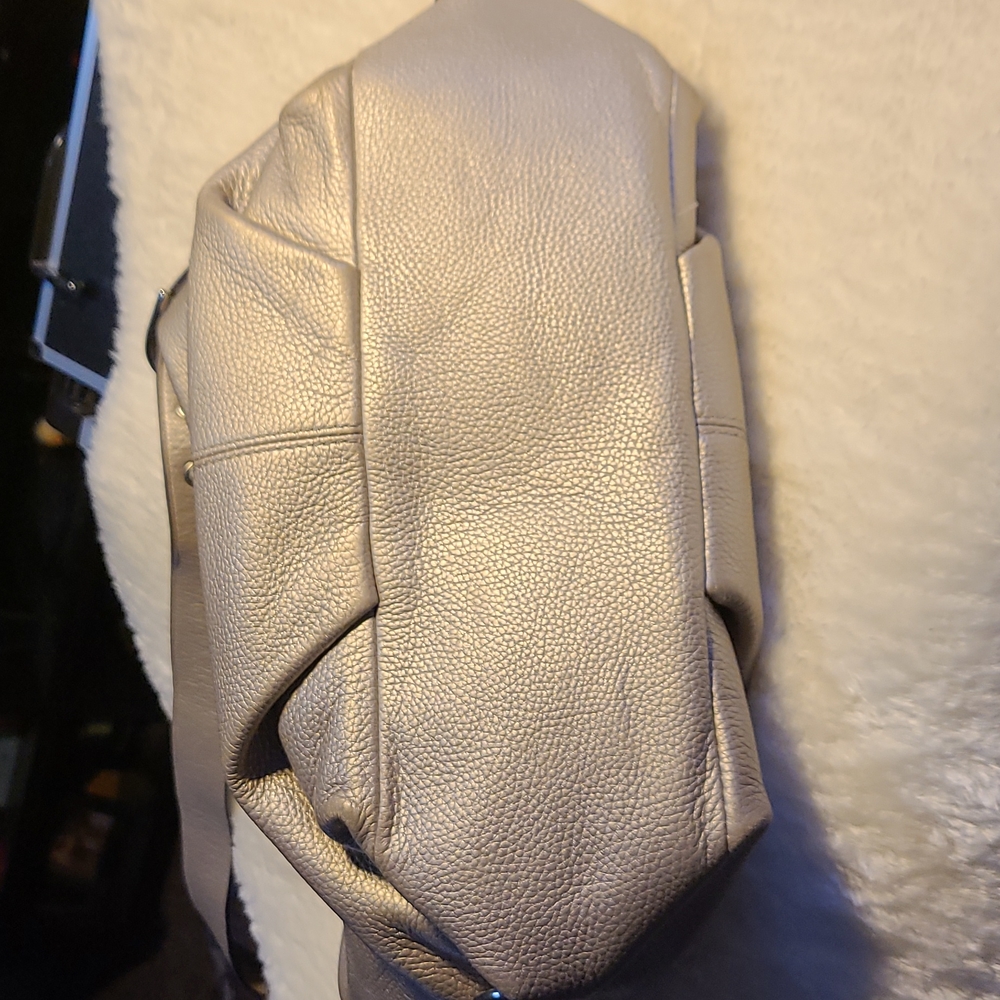 Metallic COACH Bag - Picture 5 of 11